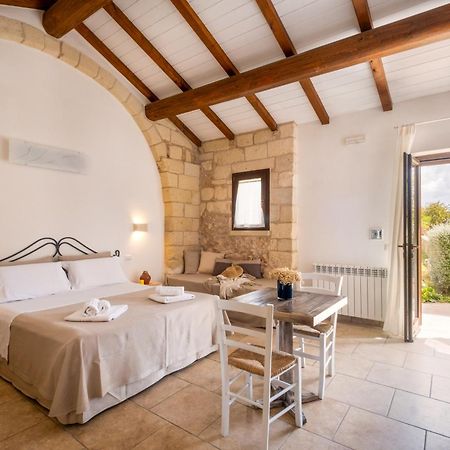 Agriturismo Masseria Costarella Borgagne Kültér fotó