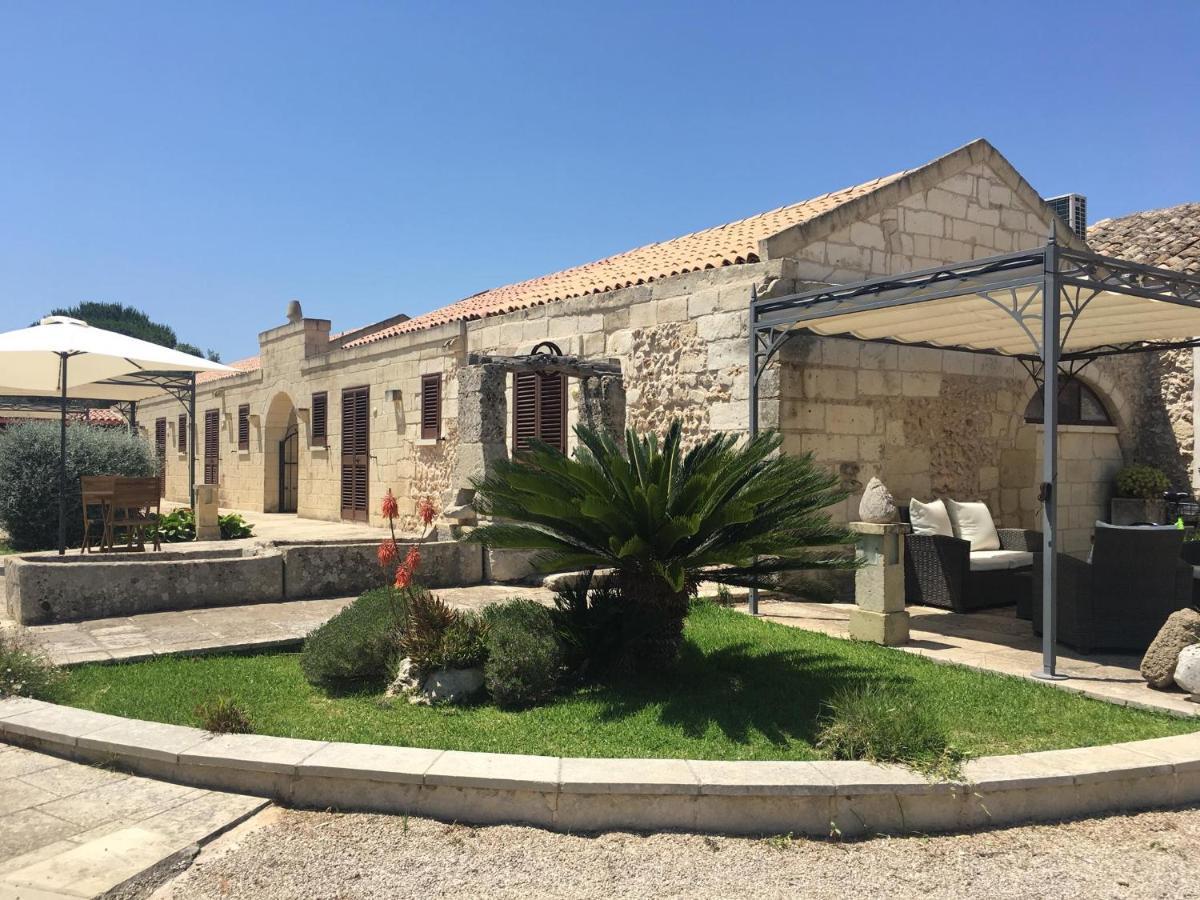 Agriturismo Masseria Costarella Borgagne Kültér fotó