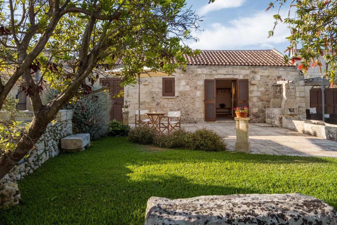 Agriturismo Masseria Costarella Borgagne Kültér fotó