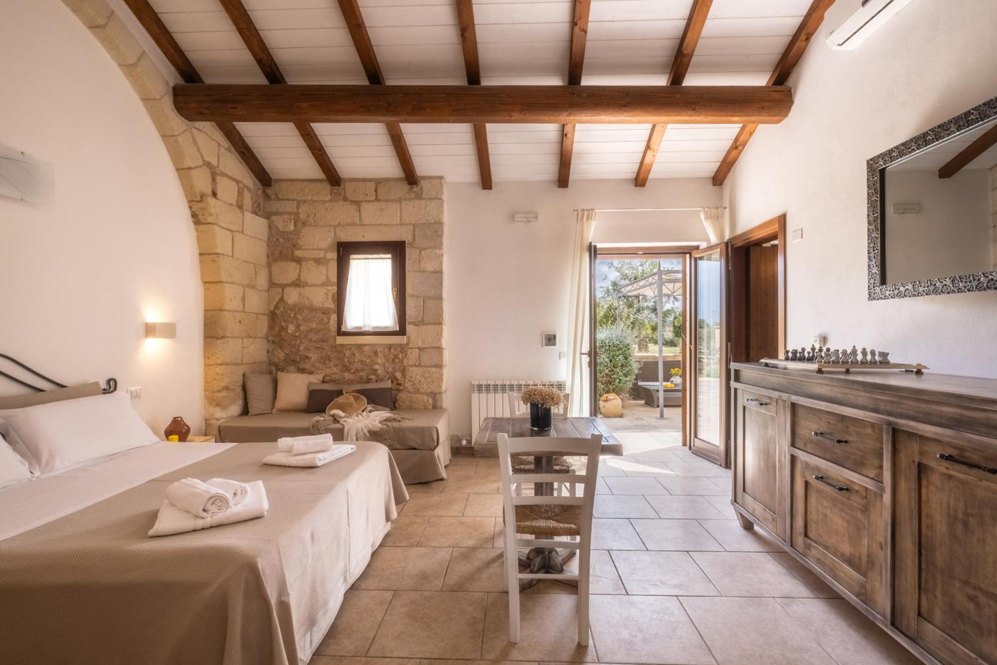 Agriturismo Masseria Costarella Borgagne Kültér fotó