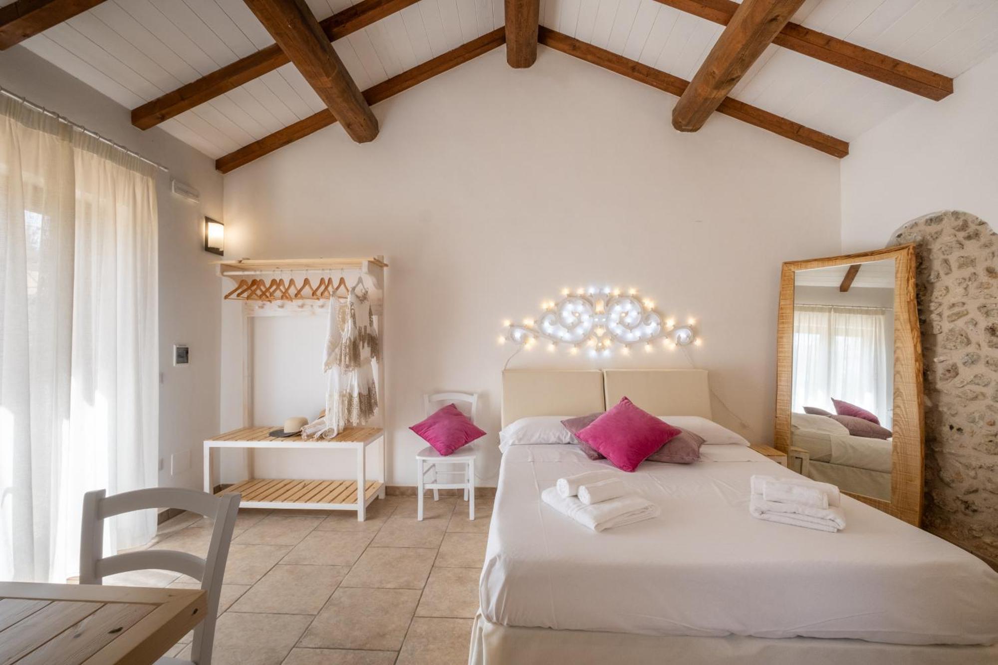 Agriturismo Masseria Costarella Borgagne Kültér fotó